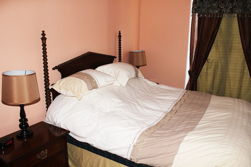 Auberge Chesley'S Inn Cornwall Extérieur photo